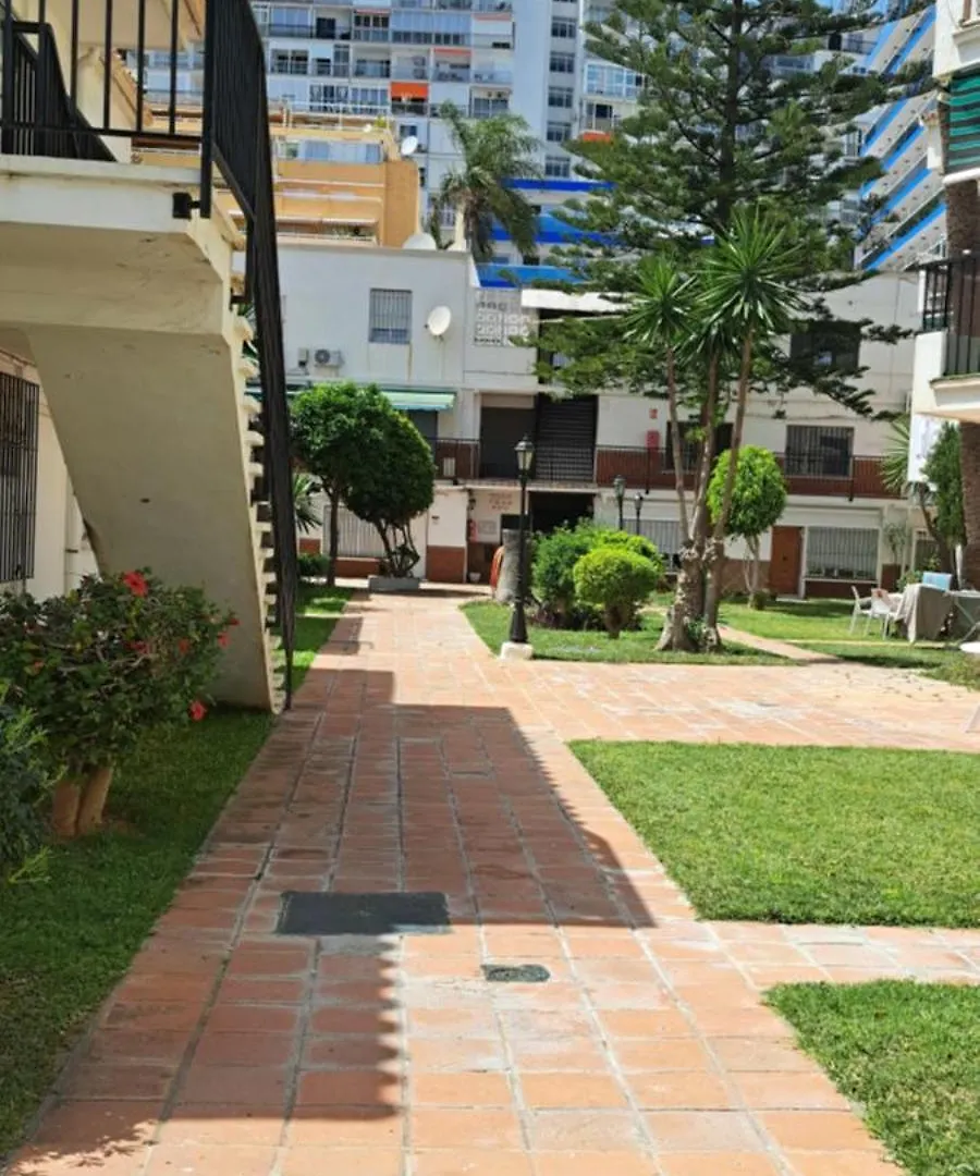 Apartamento Aloha Torres La Carihuela Torremolinos Apartment